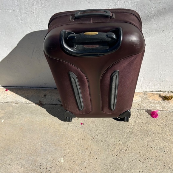 Tumi Tech backpack style small suitcase - Picture 3 of 10